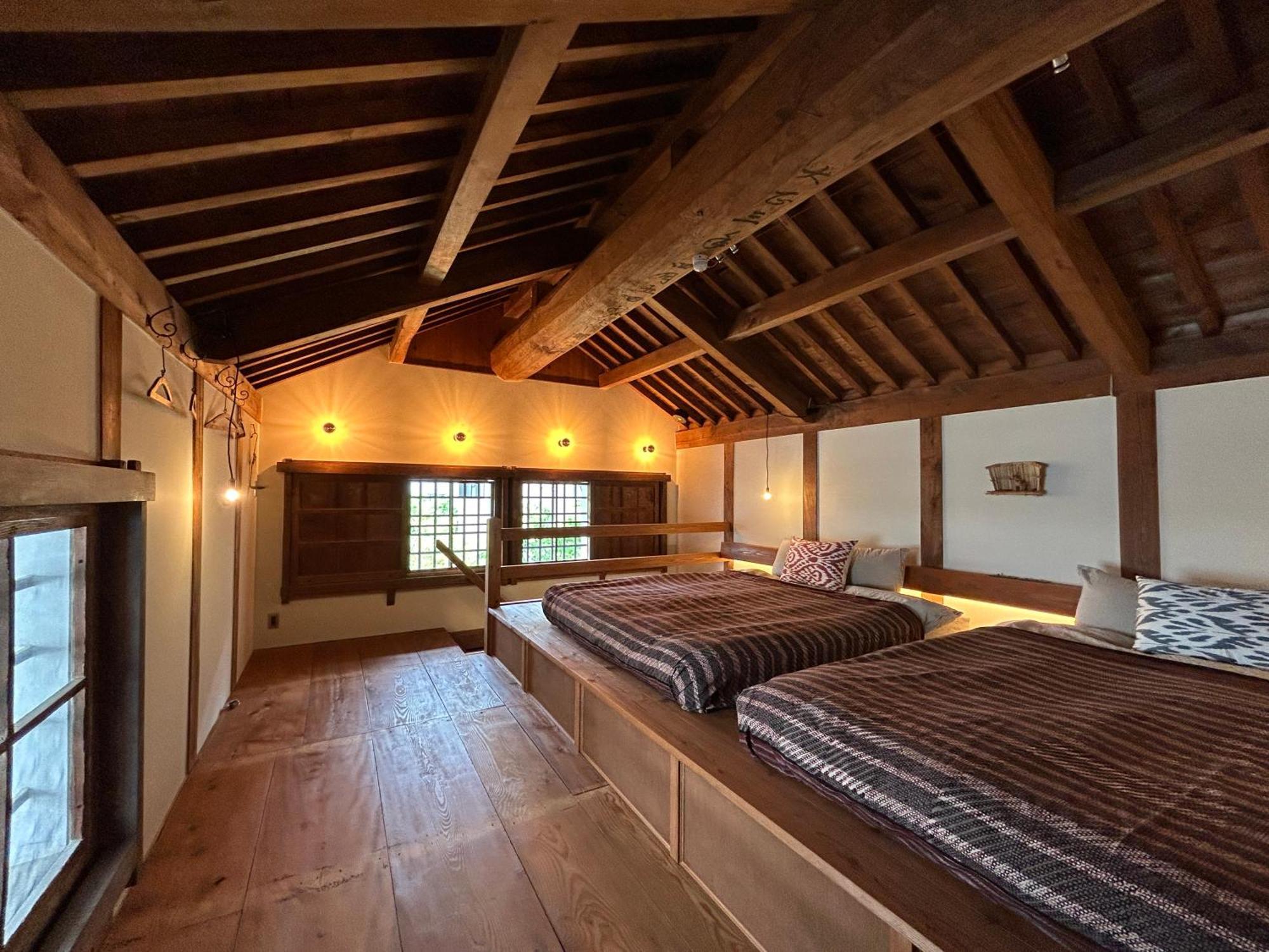 The Bath & Bed Dogo築110年の蔵をリノベした源泉掛け流しの一棟貸しの温泉宿